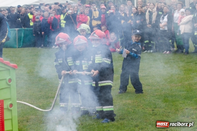 Zdjęcie w galerii na portalu naszraciborz.pl: Samborowice, Roszków, Sławików i Krzyżanowice - znamy już zwycięzców zawodów sportowo-pożarniczych w Gamowie  wiadomości z regionu