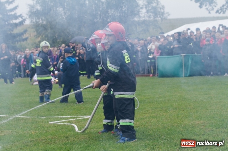 Zdjęcie w galerii na portalu naszraciborz.pl: Samborowice, Roszków, Sławików i Krzyżanowice - znamy już zwycięzców zawodów sportowo-pożarniczych w Gamowie  wiadomości z regionu