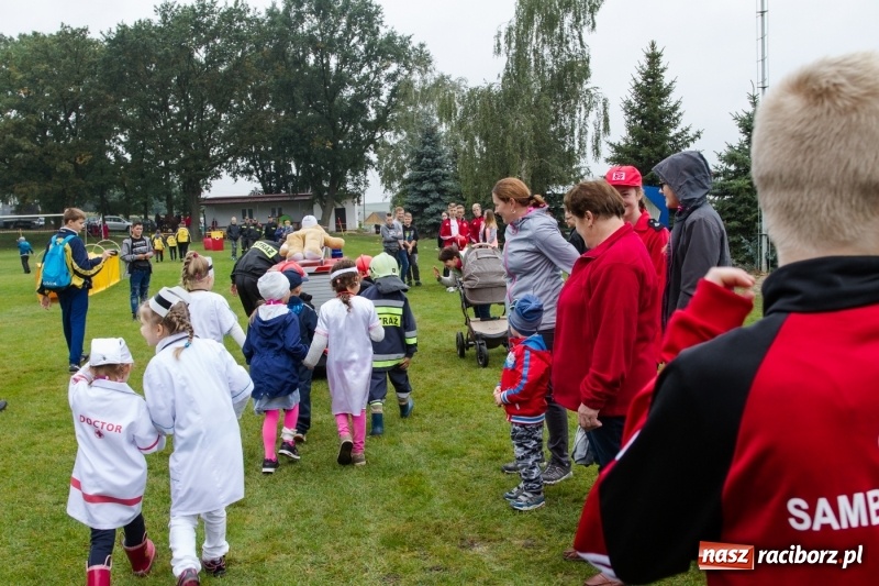 Zdjęcie w galerii na portalu naszraciborz.pl: Samborowice, Roszków, Sławików i Krzyżanowice - znamy już zwycięzców zawodów sportowo-pożarniczych w Gamowie  wiadomości z regionu