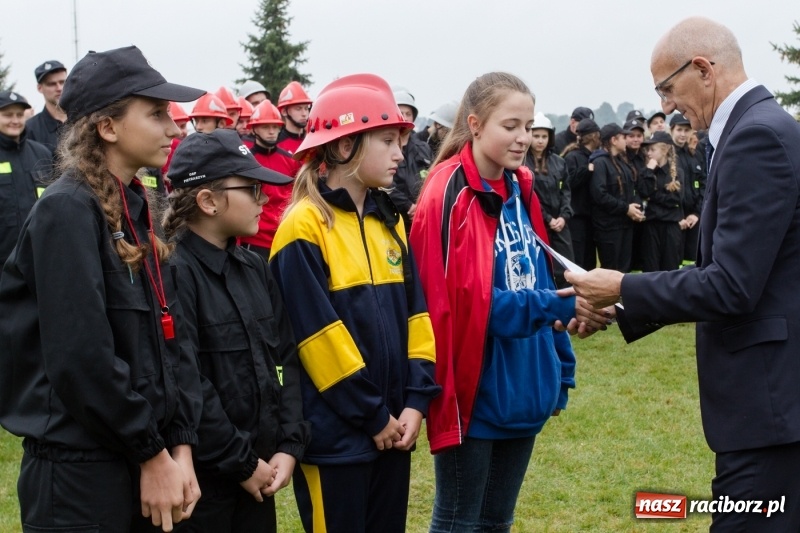 Zdjęcie w galerii na portalu naszraciborz.pl: Samborowice, Roszków, Sławików i Krzyżanowice - znamy już zwycięzców zawodów sportowo-pożarniczych w Gamowie  wiadomości z regionu