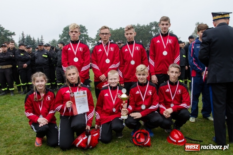 Zdjęcie w galerii na portalu naszraciborz.pl: Samborowice, Roszków, Sławików i Krzyżanowice - znamy już zwycięzców zawodów sportowo-pożarniczych w Gamowie  wiadomości z regionu