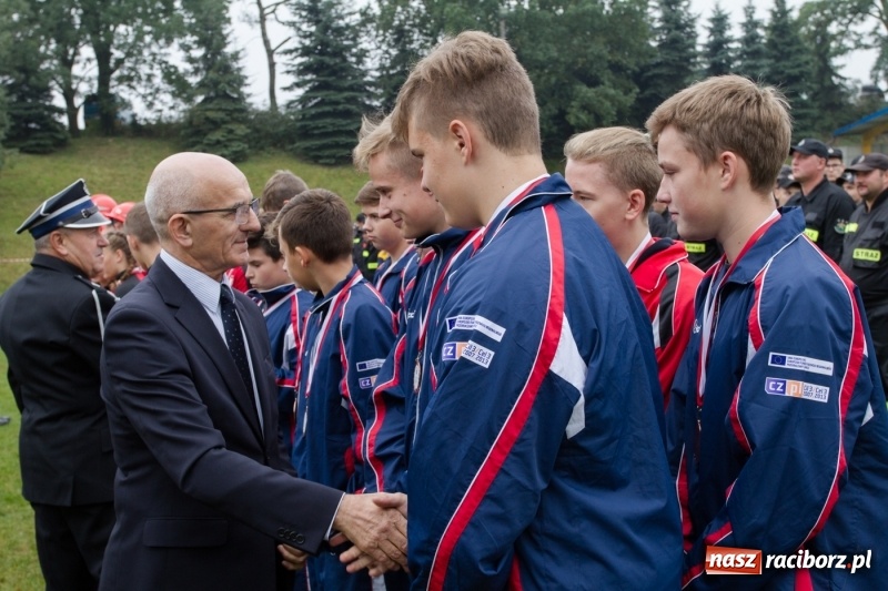 Zdjęcie w galerii na portalu naszraciborz.pl: Samborowice, Roszków, Sławików i Krzyżanowice - znamy już zwycięzców zawodów sportowo-pożarniczych w Gamowie  wiadomości z regionu