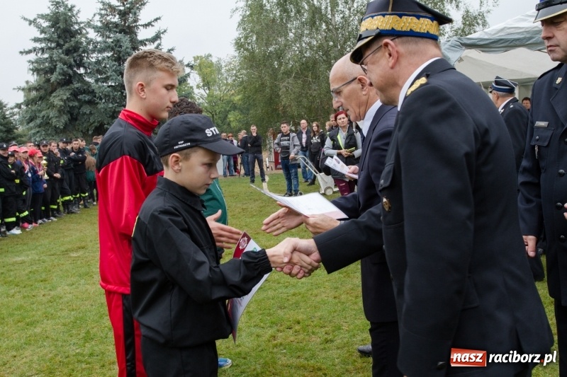 Zdjęcie w galerii na portalu naszraciborz.pl: Samborowice, Roszków, Sławików i Krzyżanowice - znamy już zwycięzców zawodów sportowo-pożarniczych w Gamowie  wiadomości z regionu