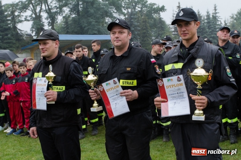 Zdjęcie w galerii na portalu naszraciborz.pl: Samborowice, Roszków, Sławików i Krzyżanowice - znamy już zwycięzców zawodów sportowo-pożarniczych w Gamowie  wiadomości z regionu