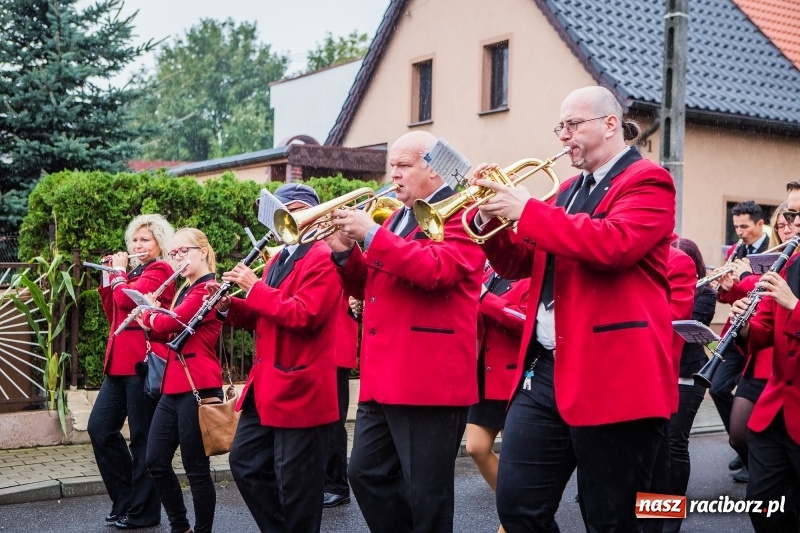 Zdjęcie w galerii na portalu naszraciborz.pl: Dożynki miejskie Raciborza. 800 kilogramów dyni na 800 lat Raciborza wiadomości z regionu
