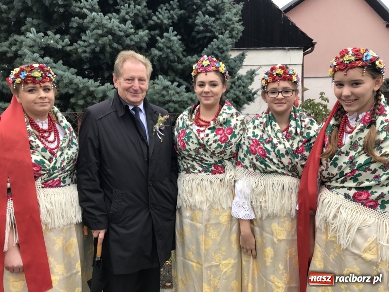 Zdjęcie w galerii na portalu naszraciborz.pl: Dożynki miejskie Raciborza. 800 kilogramów dyni na 800 lat Raciborza wiadomości z regionu