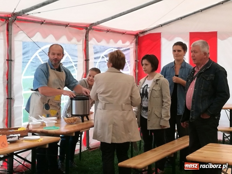 Zdjęcie w galerii na portalu naszraciborz.pl: Festiwal bani w Rudzie Kozielskiej, czyli co dobrego można przygotować z dyni wiadomości z regionu