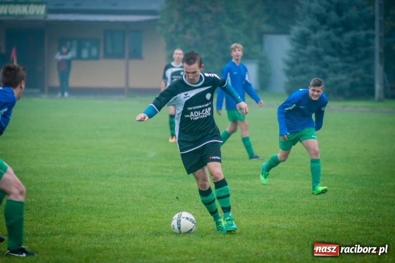 Zdjęcie w galerii na portalu naszraciborz.pl: Juniorzy Tworkowa zdemolowali rówieśników z Pawłowa wiadomości z regionu