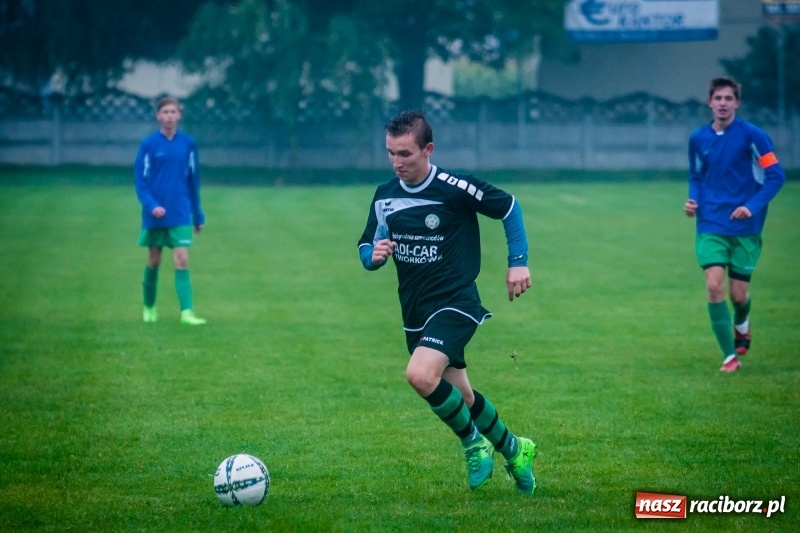 Zdjęcie w galerii na portalu naszraciborz.pl: Juniorzy Tworkowa zdemolowali rówieśników z Pawłowa wiadomości z regionu