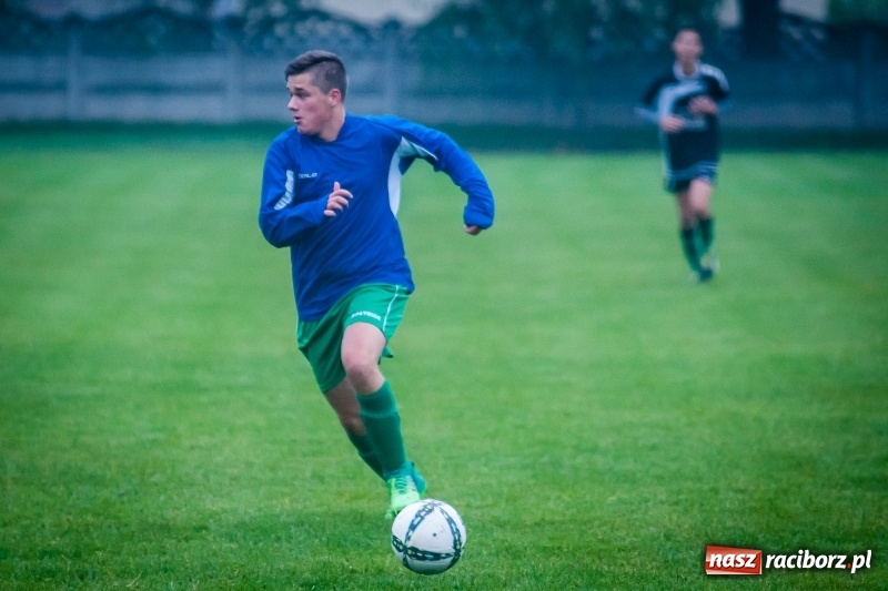 Zdjęcie w galerii na portalu naszraciborz.pl: Juniorzy Tworkowa zdemolowali rówieśników z Pawłowa wiadomości z regionu