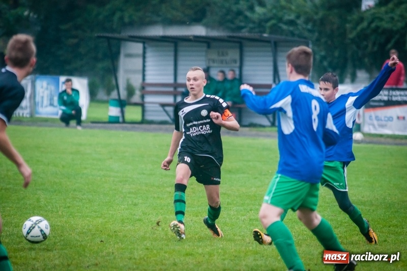 Zdjęcie w galerii na portalu naszraciborz.pl: Juniorzy Tworkowa zdemolowali rówieśników z Pawłowa wiadomości z regionu