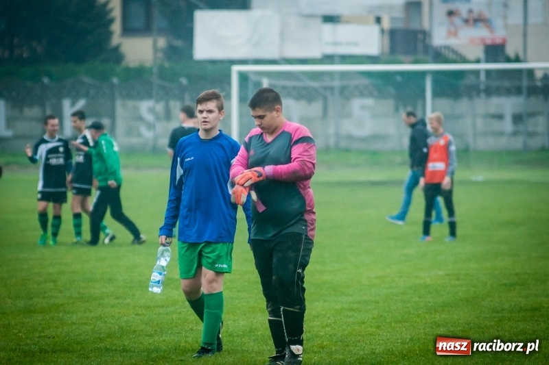 Zdjęcie w galerii na portalu naszraciborz.pl: Juniorzy Tworkowa zdemolowali rówieśników z Pawłowa wiadomości z regionu
