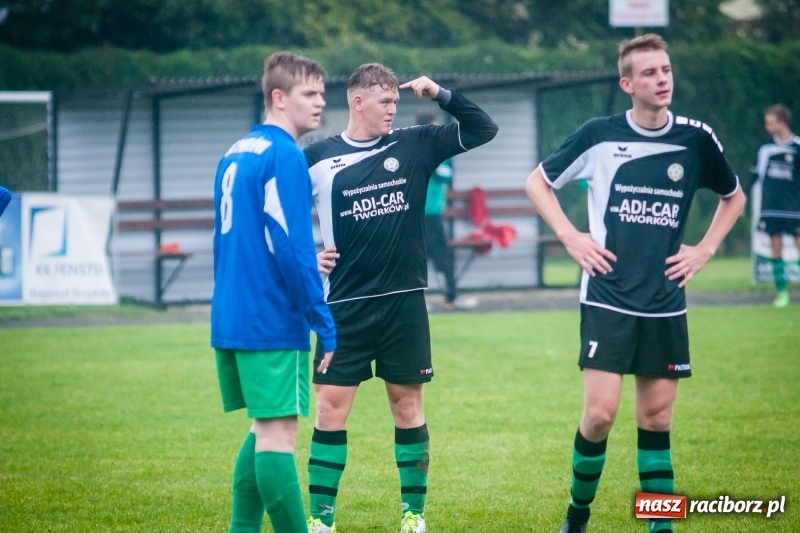 Zdjęcie w galerii na portalu naszraciborz.pl: Juniorzy Tworkowa zdemolowali rówieśników z Pawłowa wiadomości z regionu