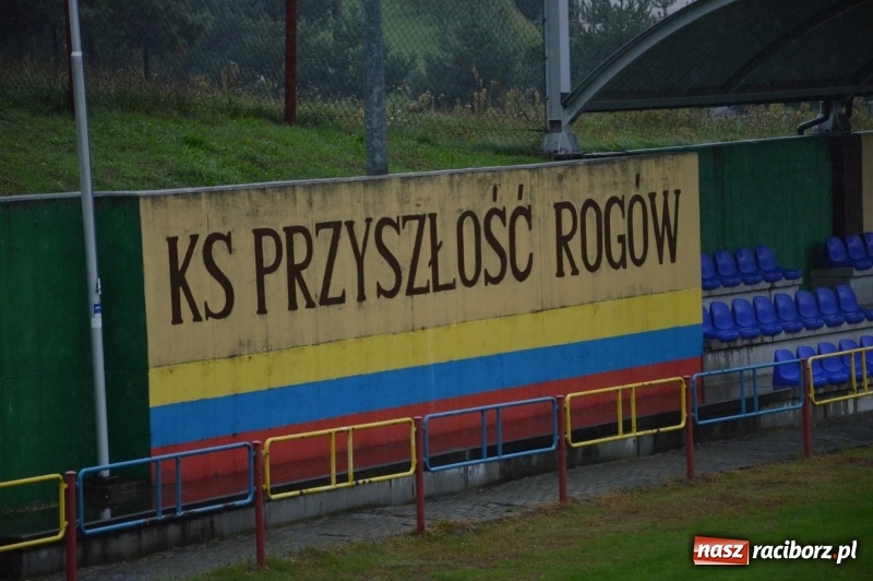 Zdjęcie w galerii na portalu naszraciborz.pl: Horror w Rogowie. Górki Śląskie nadal niepokonane! wiadomości z regionu