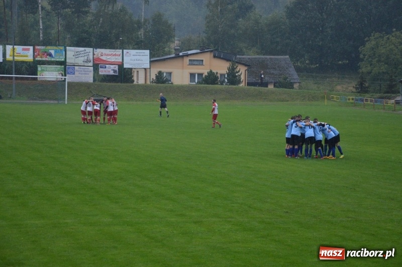 Zdjęcie w galerii na portalu naszraciborz.pl: Horror w Rogowie. Górki Śląskie nadal niepokonane! wiadomości z regionu