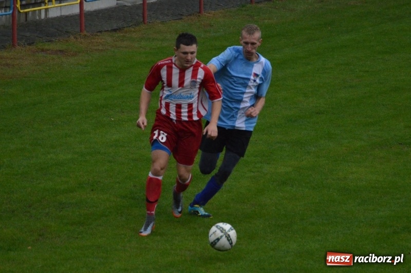 Zdjęcie w galerii na portalu naszraciborz.pl: Horror w Rogowie. Górki Śląskie nadal niepokonane! wiadomości z regionu