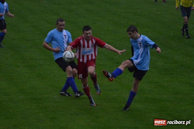 Zdjęcie w galerii na portalu naszraciborz.pl: Horror w Rogowie. Górki Śląskie nadal niepokonane! wiadomości z regionu