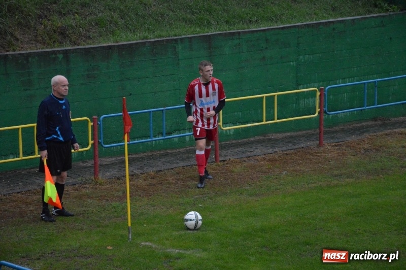 Zdjęcie w galerii na portalu naszraciborz.pl: Horror w Rogowie. Górki Śląskie nadal niepokonane! wiadomości z regionu