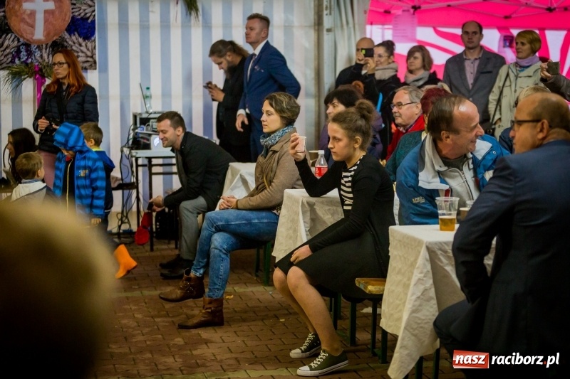 Zdjęcie w galerii na portalu naszraciborz.pl: Występy artystyczne na dożynkach miejskich  wiadomości z regionu