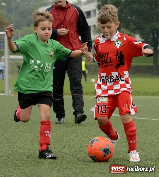 Zdjęcie w galerii na portalu naszraciborz.pl: Żaki Młodsze Tworkowa wygrały Ligę Europy w czasie turnieju Tychy Cup 2017 wiadomości z regionu