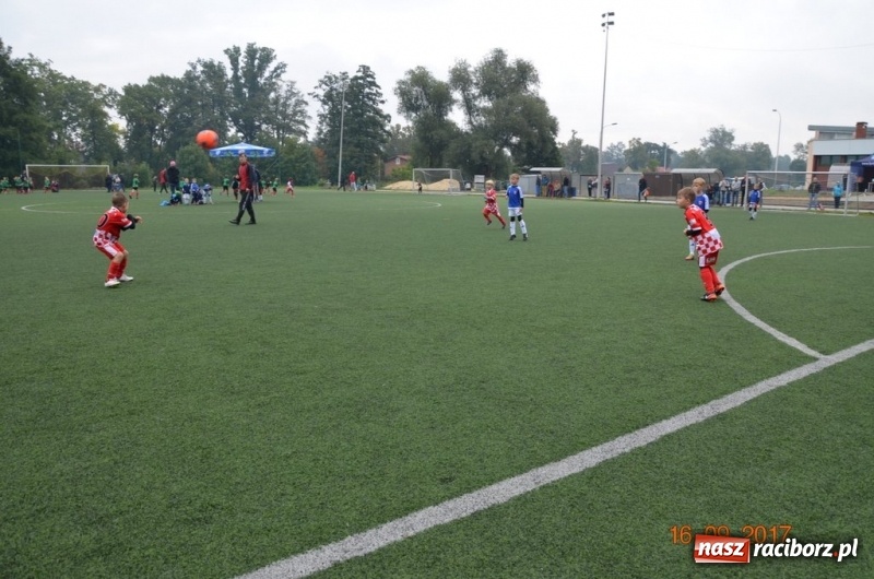 Zdjęcie w galerii na portalu naszraciborz.pl: Żaki Młodsze Tworkowa wygrały Ligę Europy w czasie turnieju Tychy Cup 2017 wiadomości z regionu