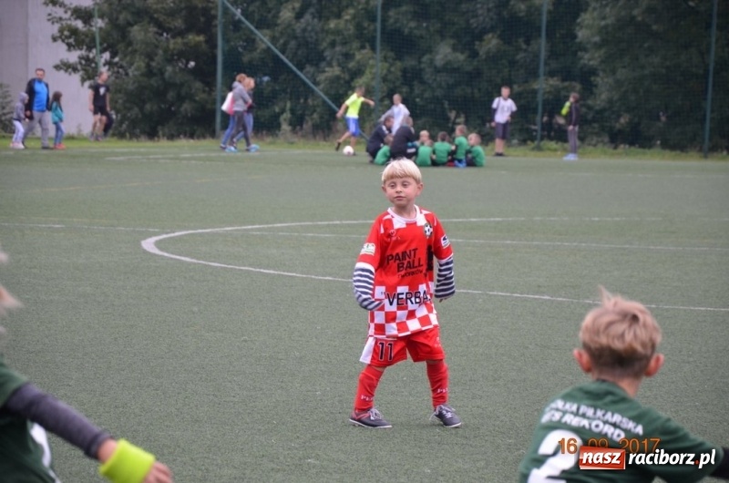 Zdjęcie w galerii na portalu naszraciborz.pl: Żaki Młodsze Tworkowa wygrały Ligę Europy w czasie turnieju Tychy Cup 2017 wiadomości z regionu