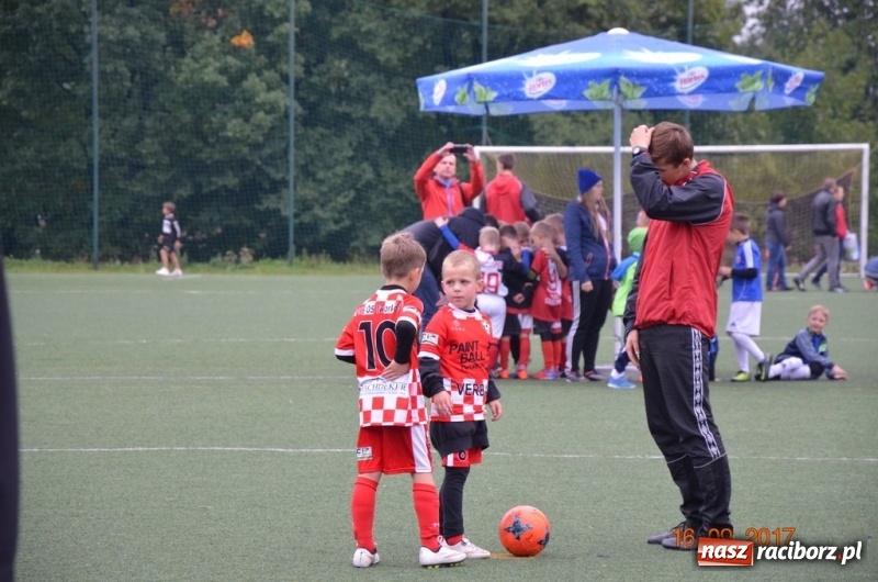 Zdjęcie w galerii na portalu naszraciborz.pl: Żaki Młodsze Tworkowa wygrały Ligę Europy w czasie turnieju Tychy Cup 2017 wiadomości z regionu