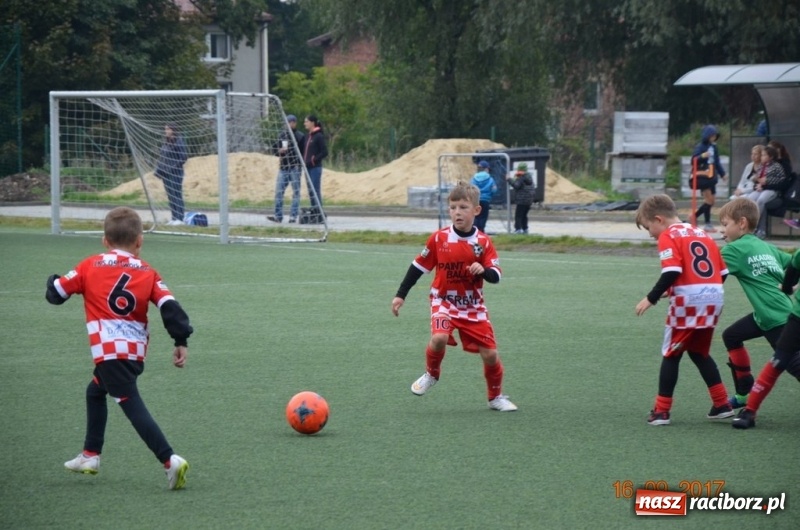 Zdjęcie w galerii na portalu naszraciborz.pl: Żaki Młodsze Tworkowa wygrały Ligę Europy w czasie turnieju Tychy Cup 2017 wiadomości z regionu