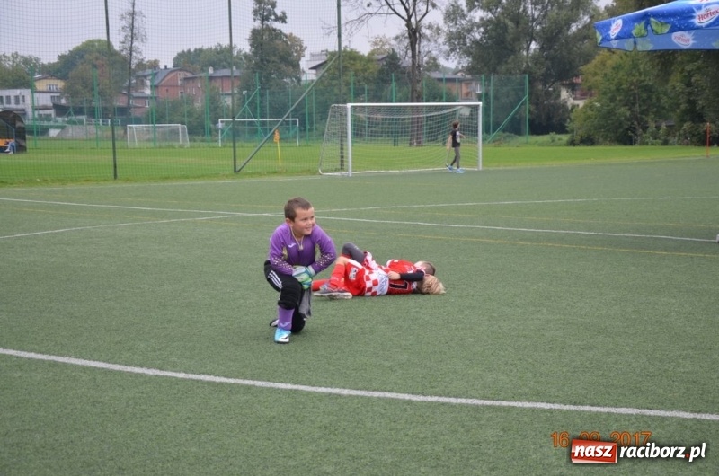 Zdjęcie w galerii na portalu naszraciborz.pl: Żaki Młodsze Tworkowa wygrały Ligę Europy w czasie turnieju Tychy Cup 2017 wiadomości z regionu
