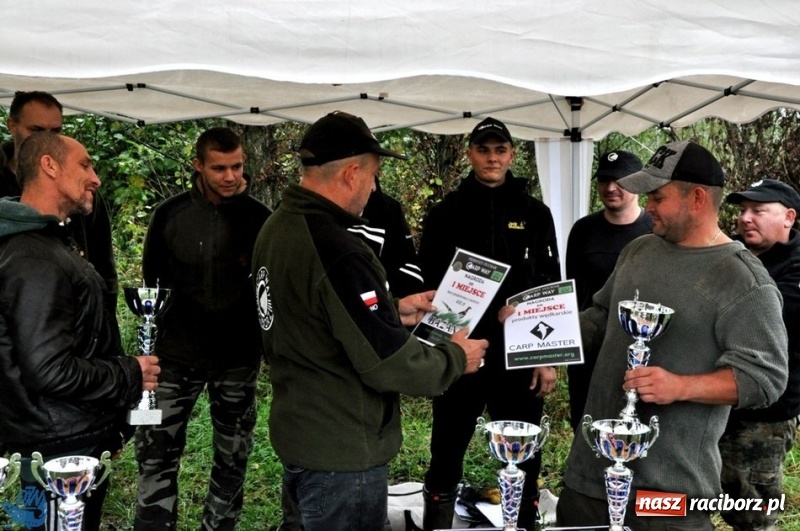 Zdjęcie w galerii na portalu naszraciborz.pl: Robert Głombik i Adam Buńczek zwycięzcami pierwszego pucharu Carp Way 2017 wiadomości z regionu