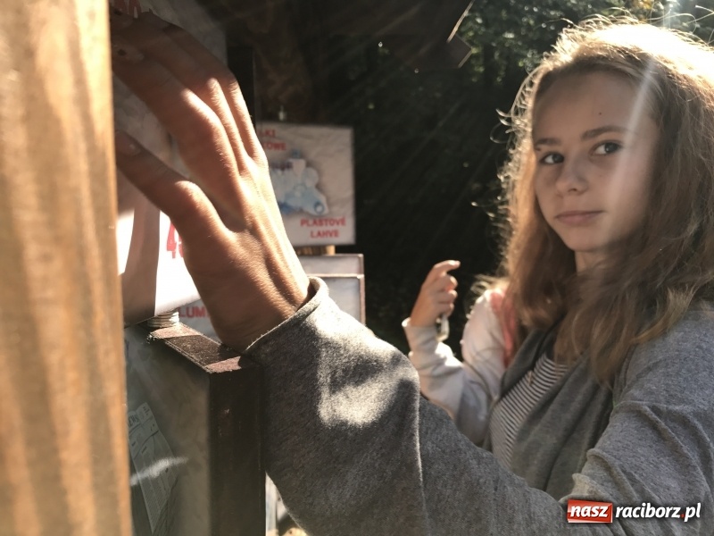 Zdjęcie w galerii na portalu naszraciborz.pl: W lesie Obora otwarto Zieloną Klasę. Sporo atrakcji dla najmłodszych wiadomości z regionu