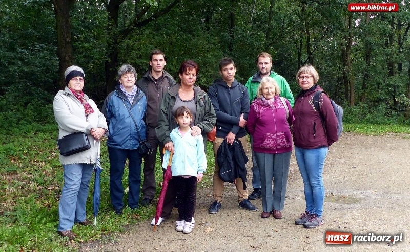 Zdjęcie w galerii na portalu naszraciborz.pl: Raciborska biblioteka zorganizowała spacer po Łężczoku w ramach Europejskich Dni Dziedzictwa wiadomości z regionu