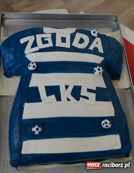 Zdjęcie w galerii na portalu naszraciborz.pl: W Zawadzie Książęcej oficjalnie otwarto ogólnodostępną siłownię wiadomości z regionu