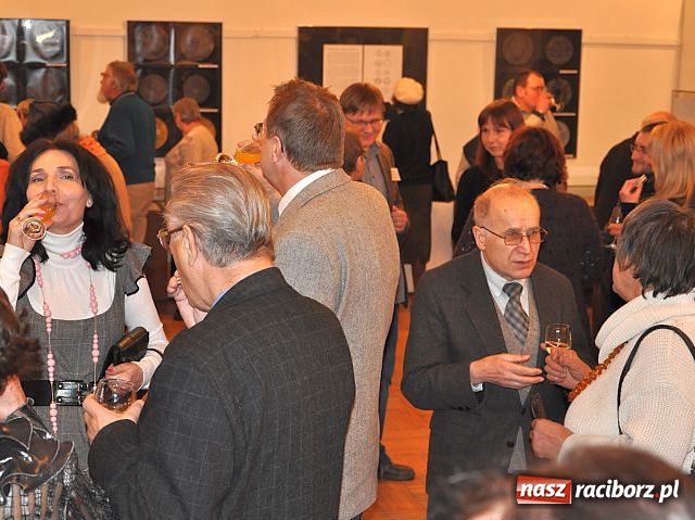 Zdjęcie w galerii na portalu naszraciborz.pl: O monetach i banknotach wiadomości z regionu