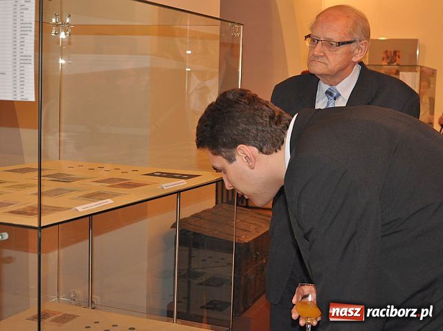 Zdjęcie w galerii na portalu naszraciborz.pl: O monetach i banknotach wiadomości z regionu