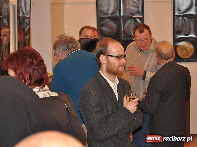 Zdjęcie w galerii na portalu naszraciborz.pl: O monetach i banknotach wiadomości z regionu