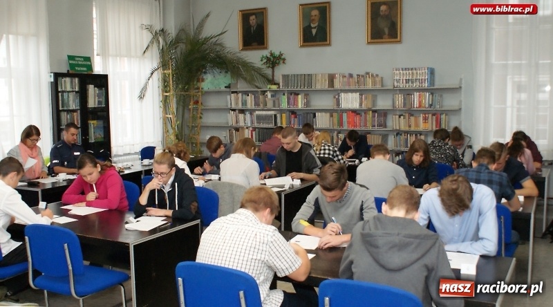 Zdjęcie w galerii na portalu naszraciborz.pl: IX Konkurs Wiedzy o Ruchu Drogowym za nami wiadomości z regionu