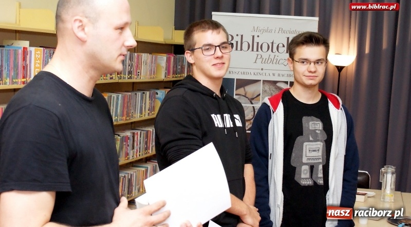 Zdjęcie w galerii na portalu naszraciborz.pl: 70. urodziny Stephena Kinga w raciborskiej bibliotece wiadomości z regionu