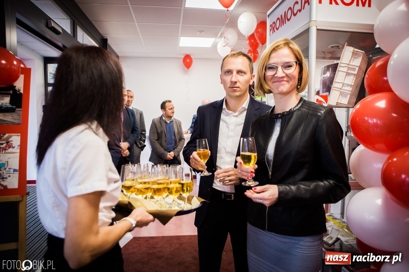 Zdjęcie w galerii na portalu naszraciborz.pl: Hurtownia Elektryczna EL-BIS powróciła w nowej odsłonie wiadomości z regionu