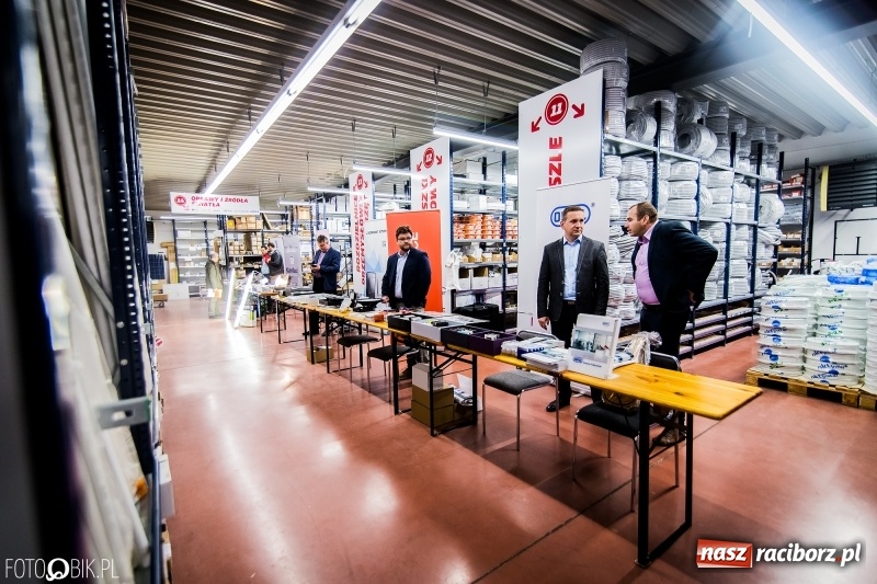 Zdjęcie w galerii na portalu naszraciborz.pl: Hurtownia Elektryczna EL-BIS powróciła w nowej odsłonie wiadomości z regionu