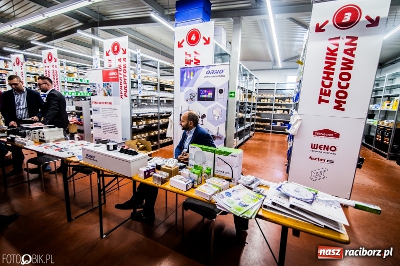 Zdjęcie w galerii na portalu naszraciborz.pl: Hurtownia Elektryczna EL-BIS powróciła w nowej odsłonie wiadomości z regionu