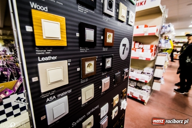 Zdjęcie w galerii na portalu naszraciborz.pl: Hurtownia Elektryczna EL-BIS powróciła w nowej odsłonie wiadomości z regionu