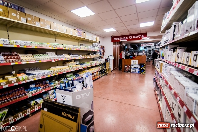 Zdjęcie w galerii na portalu naszraciborz.pl: Hurtownia Elektryczna EL-BIS powróciła w nowej odsłonie wiadomości z regionu