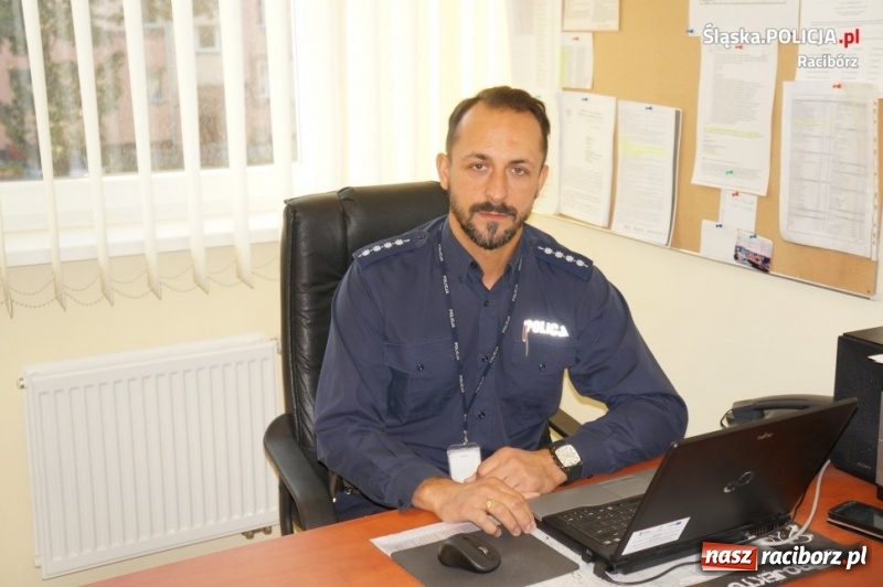 Zdjęcie w galerii na portalu naszraciborz.pl: Aspirant Radosław Rolka z raciborskiej komendy najlepszym dzielnicowym na Śląsku  wiadomości z regionu
