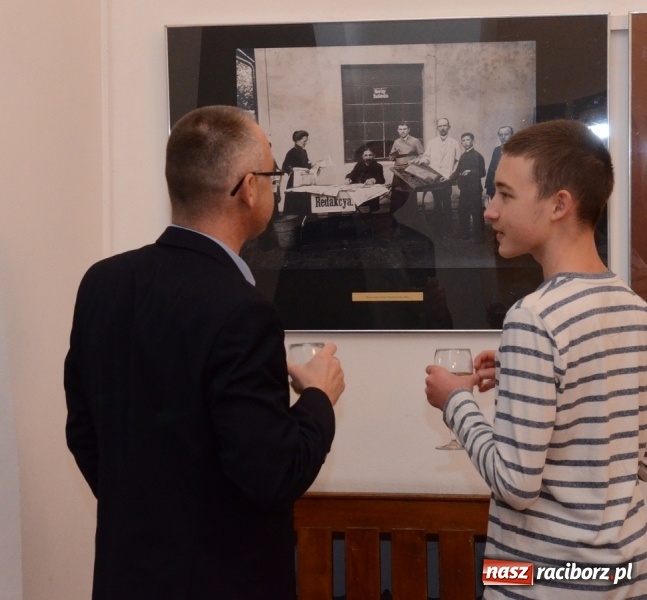 Zdjęcie w galerii na portalu naszraciborz.pl: Historia raciborskiego drukarstwa na nowej wystawie w Muzeum  wiadomości z regionu