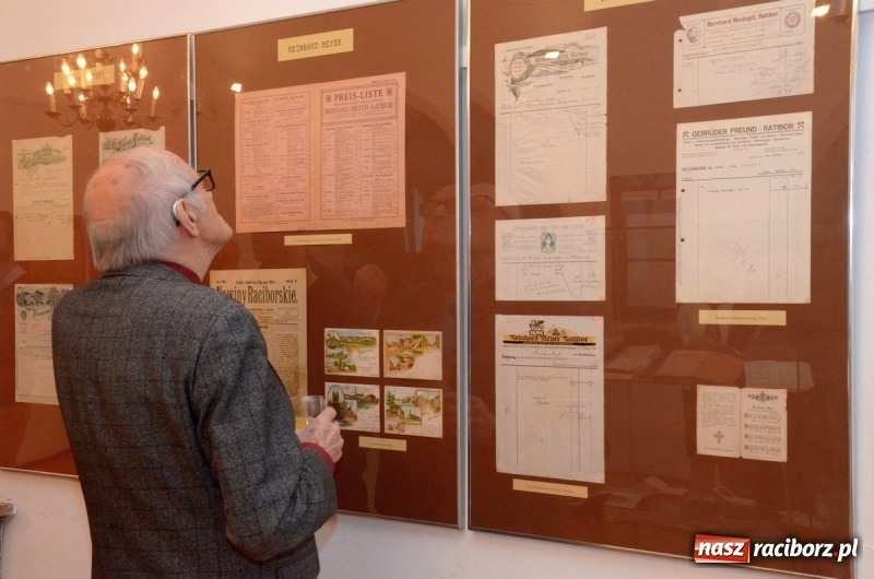 Zdjęcie w galerii na portalu naszraciborz.pl: Historia raciborskiego drukarstwa na nowej wystawie w Muzeum  wiadomości z regionu