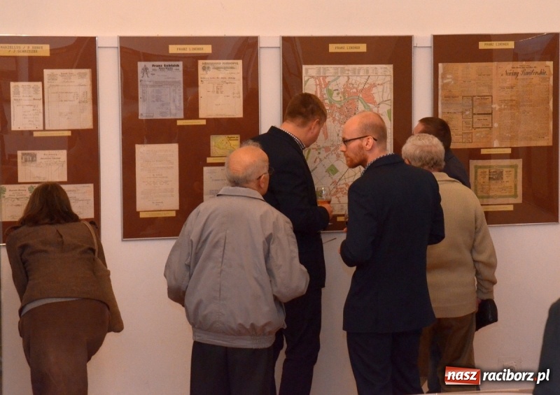 Zdjęcie w galerii na portalu naszraciborz.pl: Historia raciborskiego drukarstwa na nowej wystawie w Muzeum  wiadomości z regionu