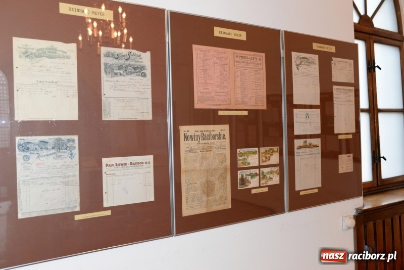 Zdjęcie w galerii na portalu naszraciborz.pl: Historia raciborskiego drukarstwa na nowej wystawie w Muzeum  wiadomości z regionu