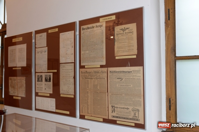Zdjęcie w galerii na portalu naszraciborz.pl: Historia raciborskiego drukarstwa na nowej wystawie w Muzeum  wiadomości z regionu