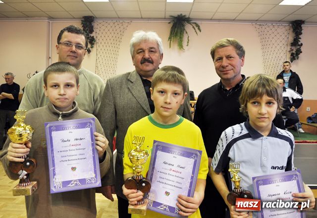 Zdjęcie w galerii na portalu naszraciborz.pl: Tenisowe zmagania w Bojanowie wiadomości z regionu